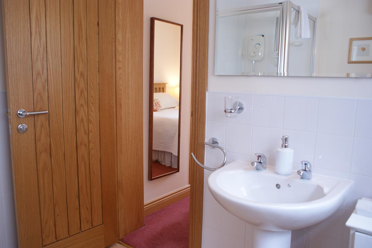 אובאן Greencourt Guest House מראה חיצוני תמונה